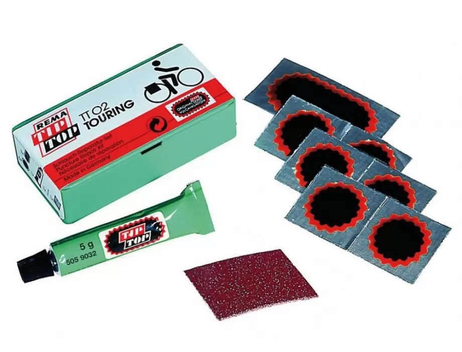 PRIBOR ZA KRPANJE TIP-TOP  TT02 (7 ZAKRPA,LJEPILO 5 GR. BRUSNI PAPIR)
