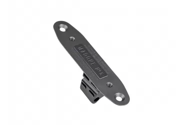 POKLOPAC ZA TREK MADONE SLR NA DONJI DIO RAME (DOWNTUBE CABLE STOP/BATTERY MOUNT)