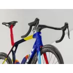 Madone SLR 9 AXS Gen 8 2026 Team Replica - TRKAĆI - MUŠKI - 5