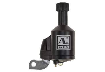 DINAMO ANLUN P2 ,6V/3W, DS , PVC , SA NOSAČEM