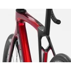 Madone SL 5 Gen 8 2026 Gloss Fury Red'Matte Deep Smoke - TRKAĆI - MUŠKI - 4