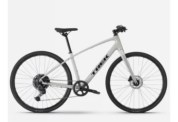 TREK FX 3 Stepover Gen 4 2026 Lunar Silver - CITY / HYBRID - MUŠKI