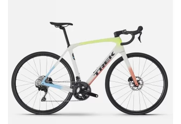 TREK Domane SL 5 Gen 4 2026 Era White'Glowstick'Coral Fade - TRKAĆI - MUŠKI