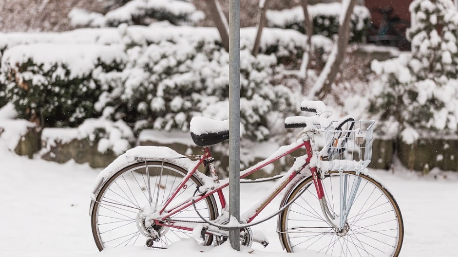 Zima i vožnja biciklom? Sigurnost prije svega