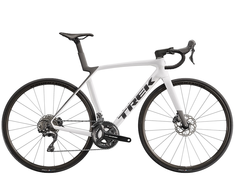 Trek predstavio novu 8. generaciju Madone. Upoznajte novi ultimativni cestovni bicikl!