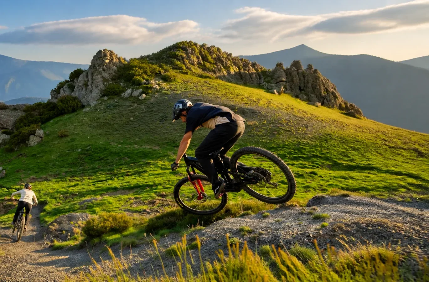MOUNTAIN bicikli u vožnji